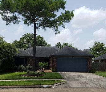 2216 Westminister St, Pearland, TX, 77581