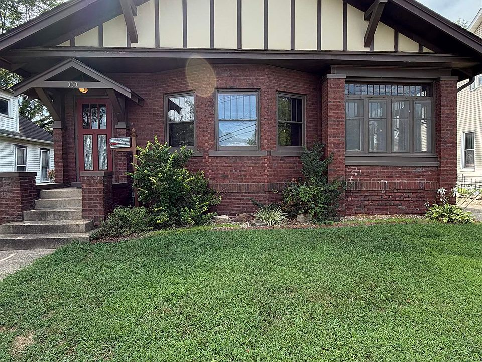 1st image of 330 S Jefferson St