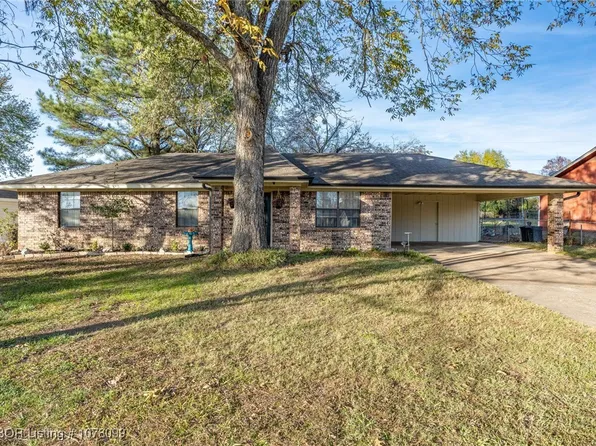 123 Shady Ln, Roland, OK 74954