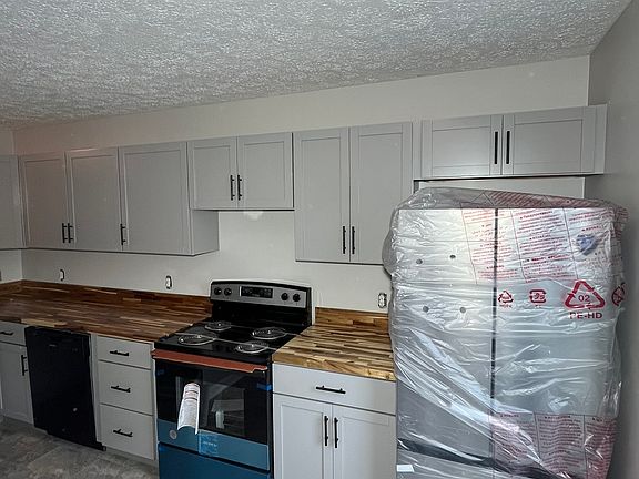 4th image of 112 Lakeview Dr
