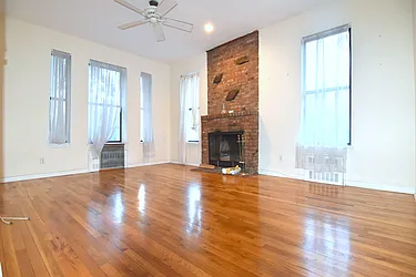 Rented by Manhattan Spaces