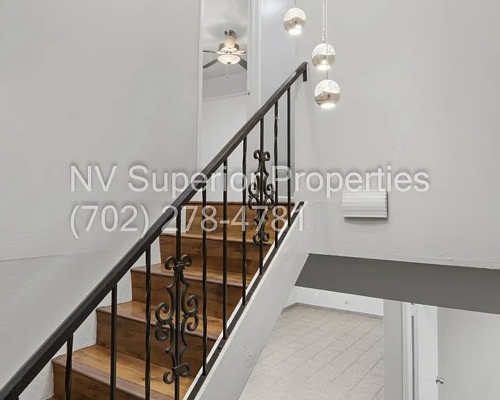 2274 E Desert Inn Rd — Photo 19