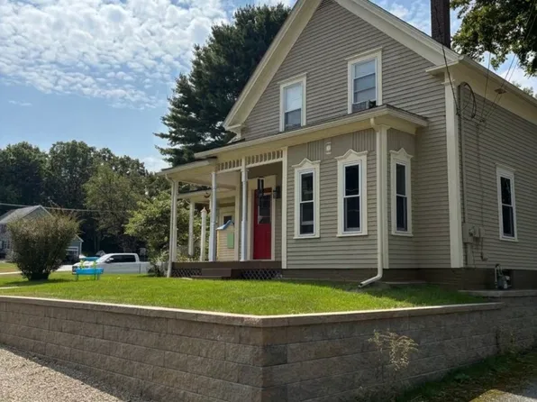 11 Williams St, Pepperell, MA 01463