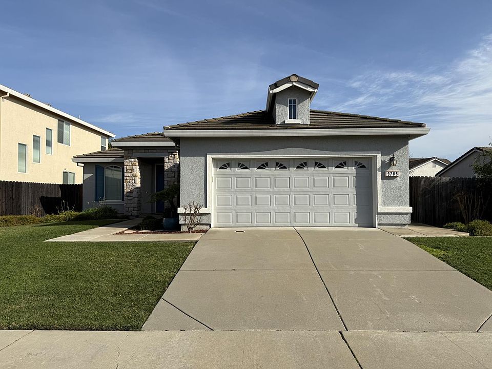 1st image of 9785 Dartmoor Way