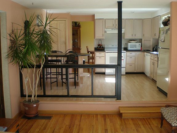 4th image of 8381 Golden Larch Ln