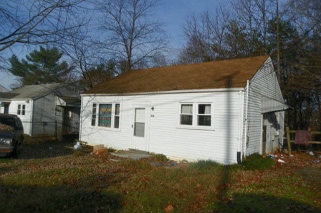 1st image of 345 Clearview Dr