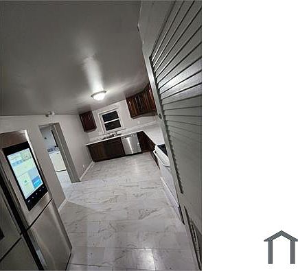 5th image of 58 Glessner Ave