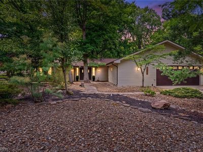 17690 Falling Leaves Rd, Strongsville, OH, 44136