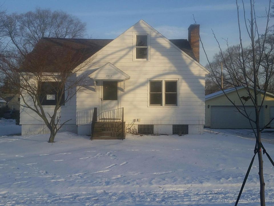 1st image of 1311 Woodlawn Ave