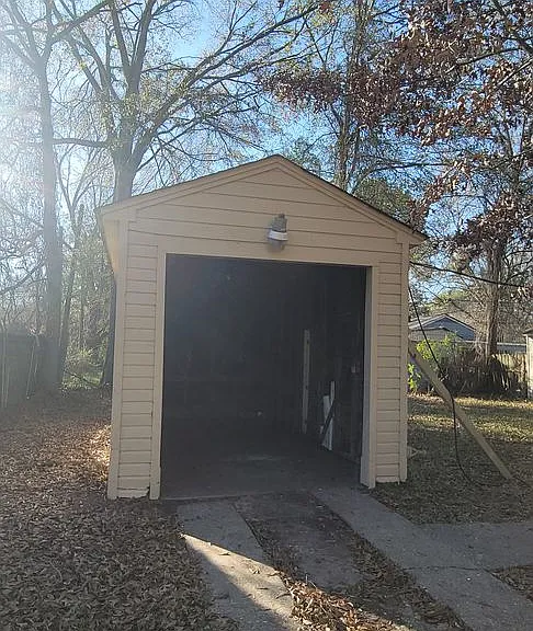 6301 Canal Blvd — Photo 16