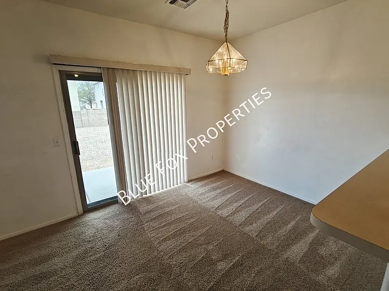 8262 W Zlacket Dr — Photo 23