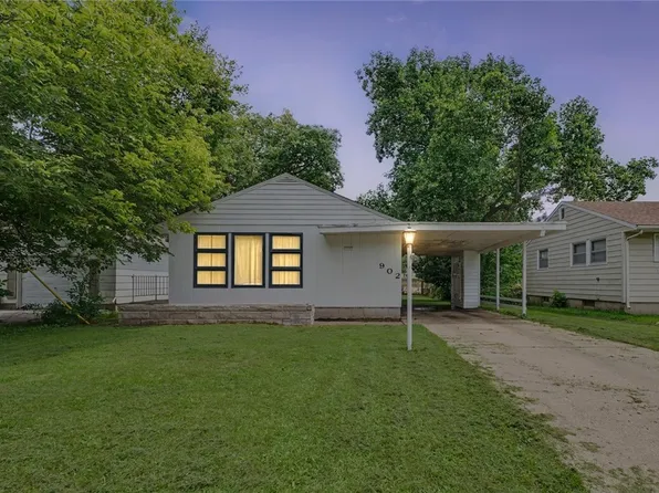 902 S Belmont Ave, Decatur, IL 62521