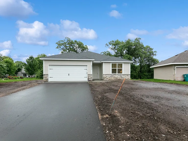 54 Highland Trl — Photo 2