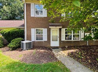 327 Charles St, Blacksburg, VA 24060