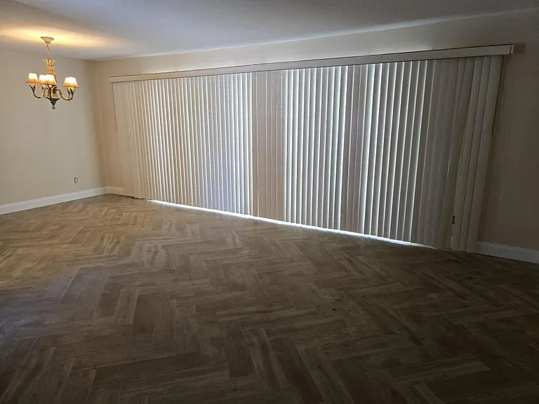 2887 Bel Forest Dr — Photo 25