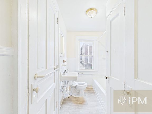 4th image of 595 Madison Ave APT 2