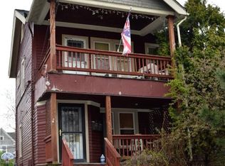 1595 Orchard Grove Ave, Lakewood, OH