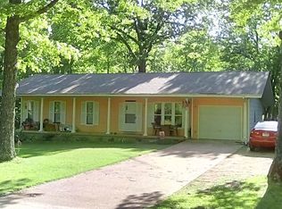 186 Pottawattamie Dr, Cherokee Village, AR 72529