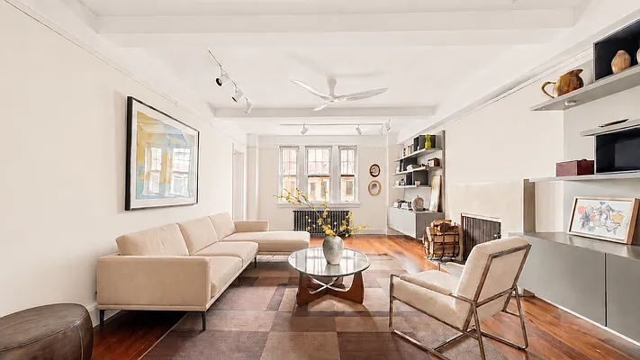 45 Christopher Street #4E