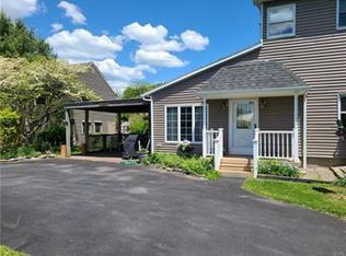 483 Jacobsburg Rd, Nazareth, PA 18064