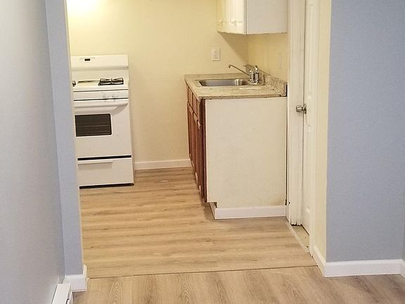 4th image of 29 Elliott St #1