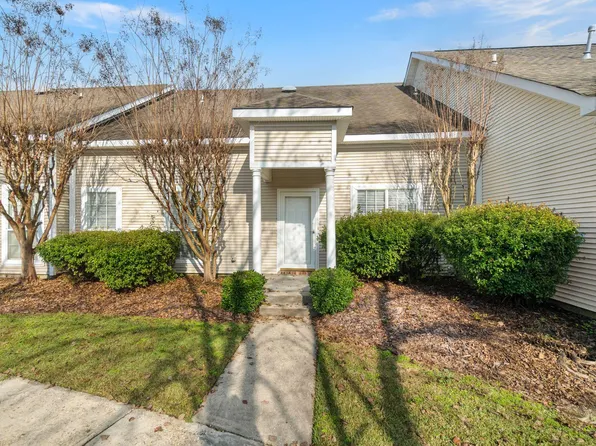 109 Hampton Pl, Hattiesburg, MS 39402