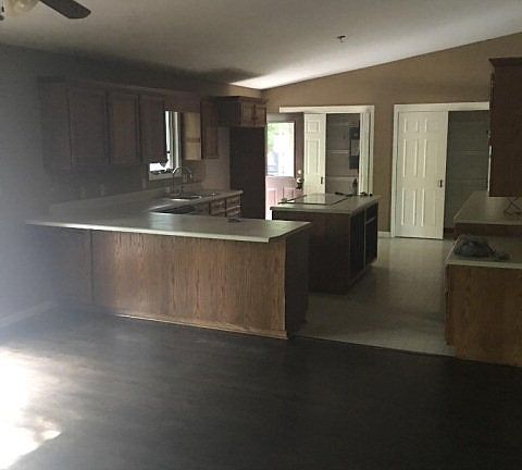 5th image of 4041 Woodvalley Dr