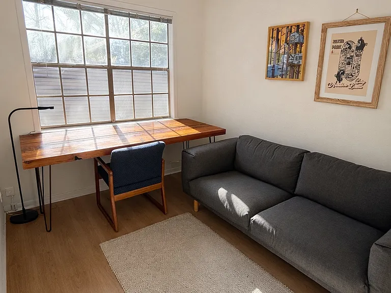 211 W Monroe St #209 — Photo 2