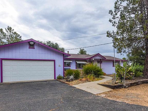 3rd image of 20255 Sommette Dr