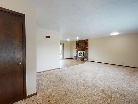 3rd image of 1701 Apollo Ave #1703