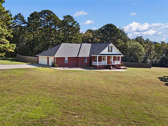 4th image of 70 Walthall Rd