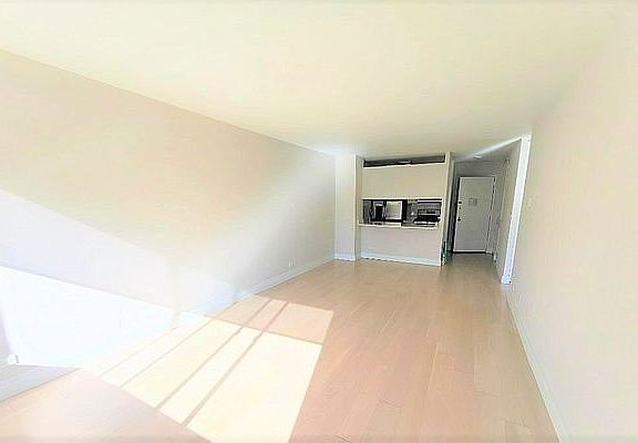 2nd image of 235 E 34th St #16F
