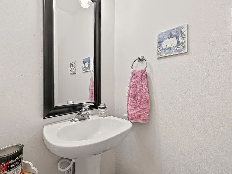 7023 Westford Park Ln — Photo 23