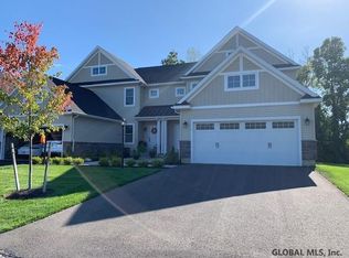 1 Justin St, Latham, NY 12110