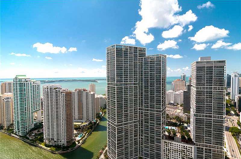 1st image of 200 Biscayne Blvd Wy #5303