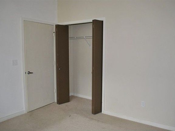 5th image of 521 7th Ave APT 404