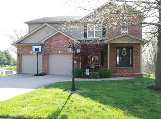 1 Ridgefield Dr, Troy, IL 62294