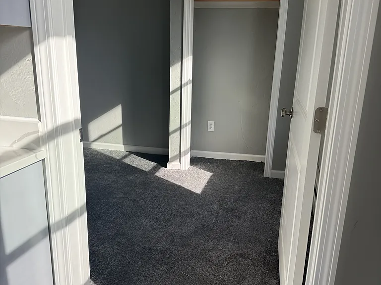 38 Foster St #1B — Photo 6