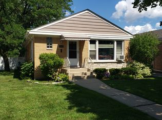 5582 W Ardmore Ave, Chicago, IL 60646