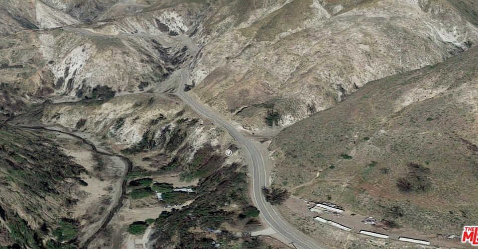 2nd image of 18715 Little Tujunga Canyon Rd