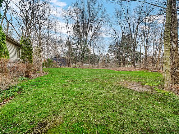 4th image of 3656 W Village Rd