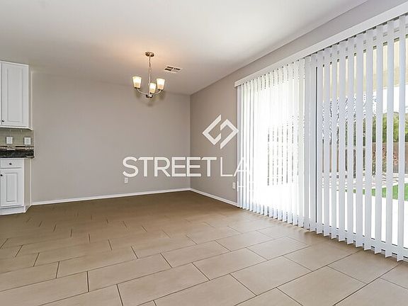 5th image of 18273 W Smokey Dr