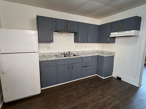 2nd image of 93 Washington St #1 & 2