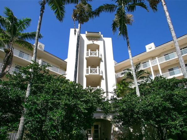 3600 Oaks Clubhouse Dr APT 502