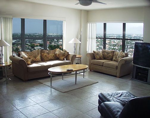 Living Rm W/View
