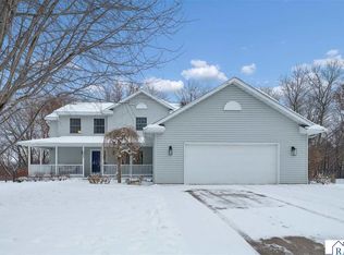 117 Hope Ct, Mankato, MN 56001
