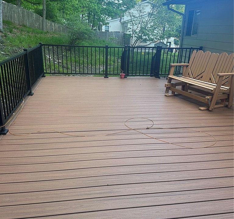 2nd image of 904 Upland Dr