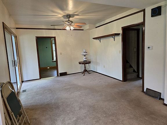 5th image of 1305 S Gera Rd