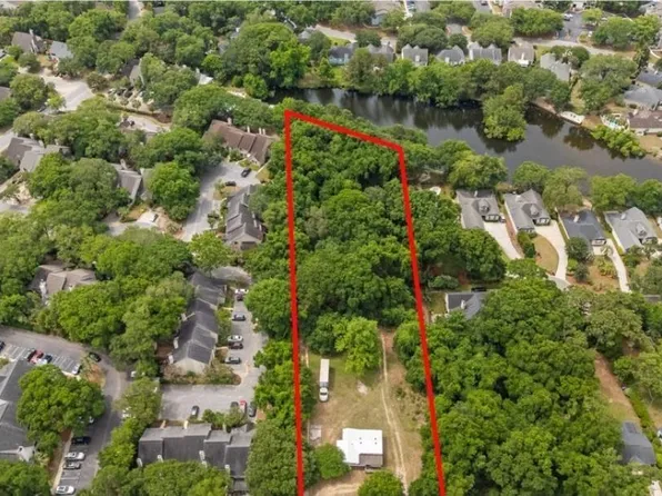 301 7th Ave, Mount Pleasant, SC 29464