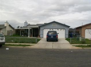 1401 Lacreta Ave, Madera, CA 93638